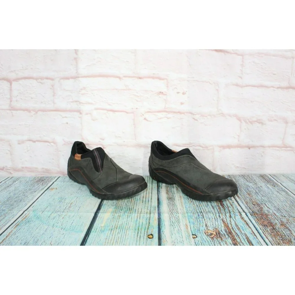 Clarks  Green Leather Slip On Waterproof Casual Loafer Shoes Size 8 Medium - Picture 3 of 9